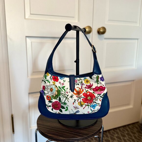 Gucci Jackie Hobo; Flora Canvas with Navy Agate Trim - Picture 2 of 6